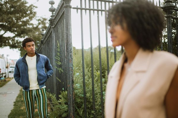 Comment assortir vos accessoires à une tenue casual ?